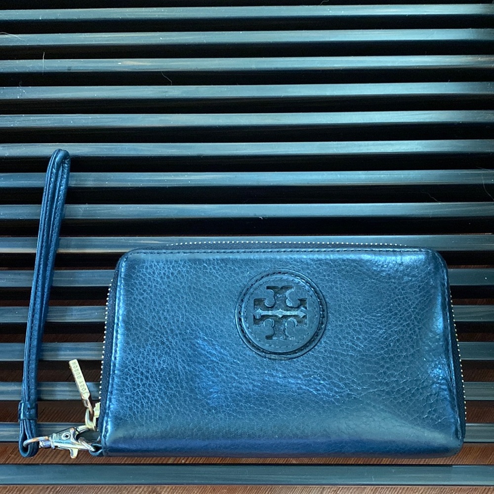 Tory Burch Wristlet